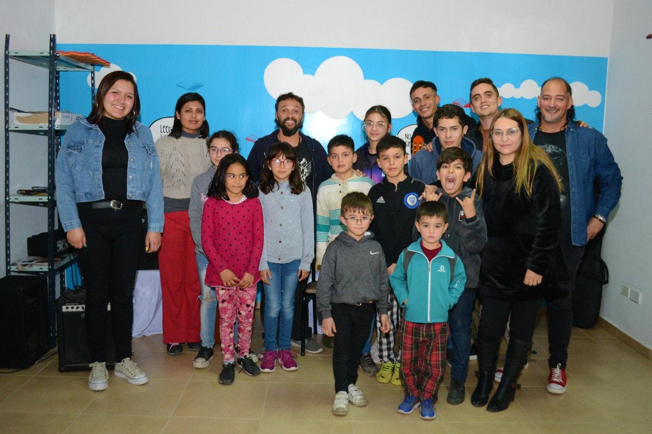 284814521_326863176296799_2485863143122219064_n