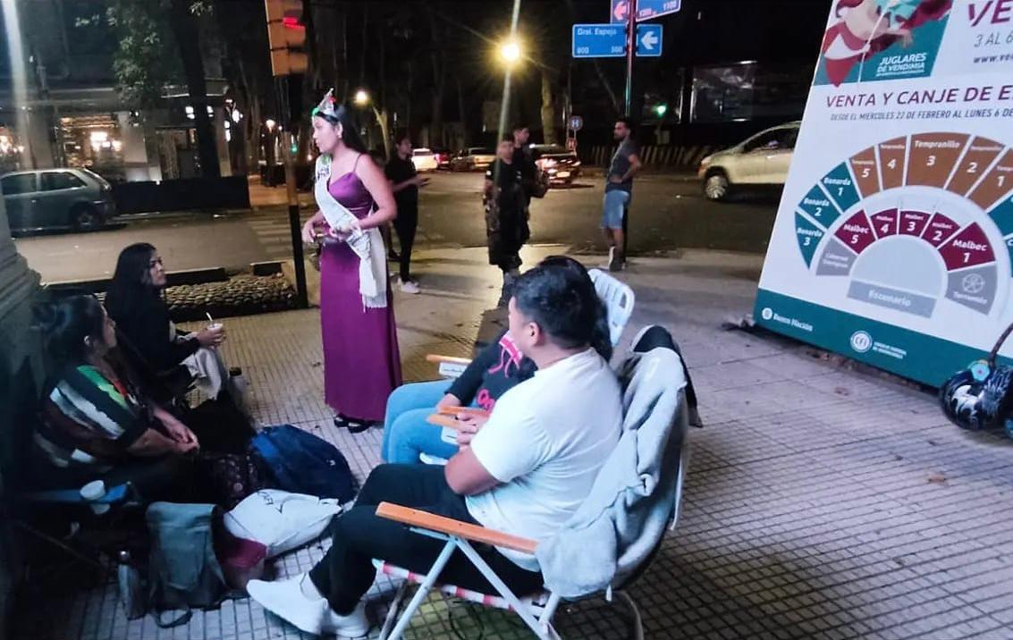 f613653a-ae46-4350-a6da-eeedea0d420d