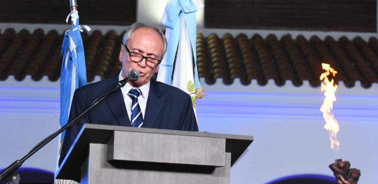 WhatsApp-Image-2023-12-10-at-22.33.49aa