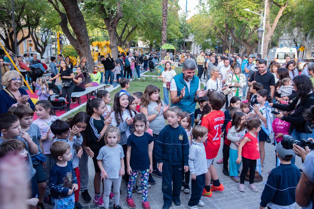 b87d45fc-bd1d-c047-94fd-384dbae98c22