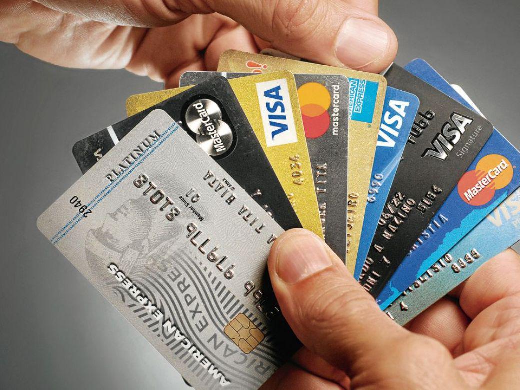 polemica-sobre-la-refinanciacion-de-las-tarjetas-de-credito-1004338