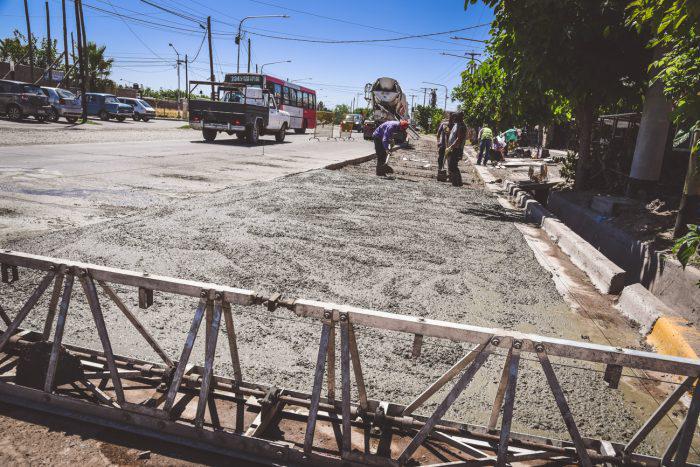 Carril-Godoy-Cruz-entre-Calle-Numero-1-y-Antonelli-11-700x467