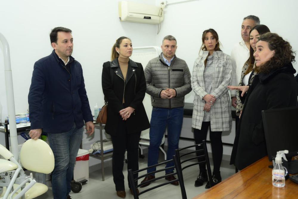 centro-de-salud-8-barrio-huarpes-godoy-cruz-visita-tadeo-garcia-zalazar-y-ana-maria-nadal-5