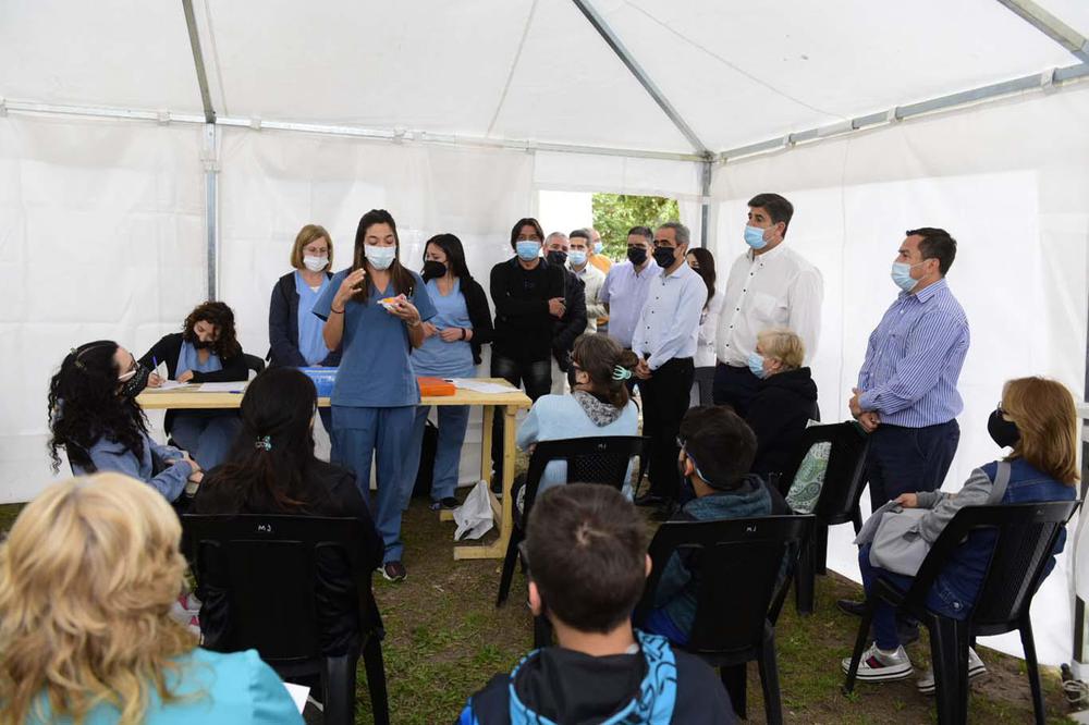 MAS-DE-100-PACIENTES-FORMARON-PARTE-DE-UN-OPERATIVO-DE-DETECCION-DE-GLAUCOMA-4