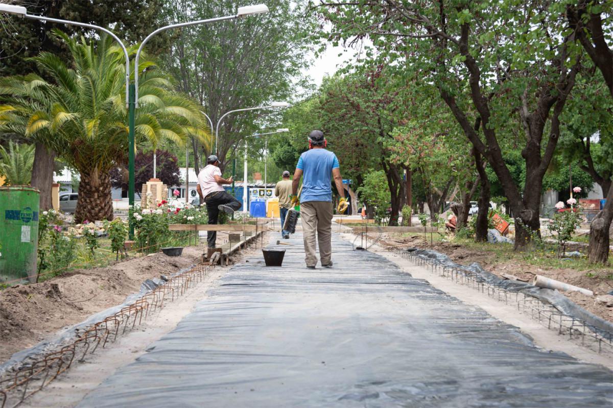 Avances-de-Obras-Urbanización-Barrio-Rodríguez-Cajero-Oeste-y-Plaza-de-Oeste-5-1200x800