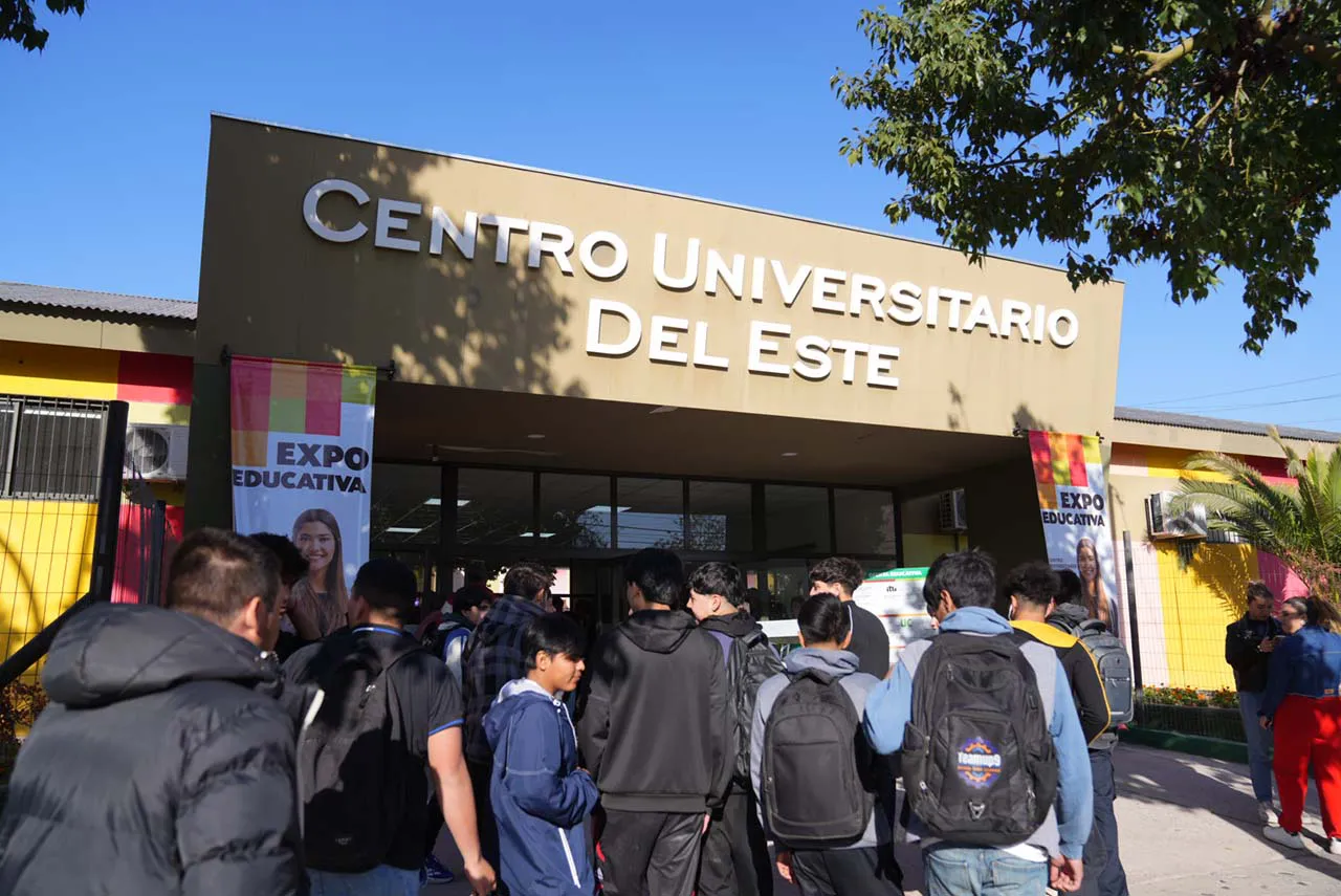 EXPO-EDUCATIVA-2026-EN-EL-CENTRO-UNIVERSITARIO-DEL-ESTE-4