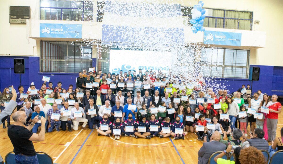 Reconocimiento-deportistas-Maipu-1-1200x697