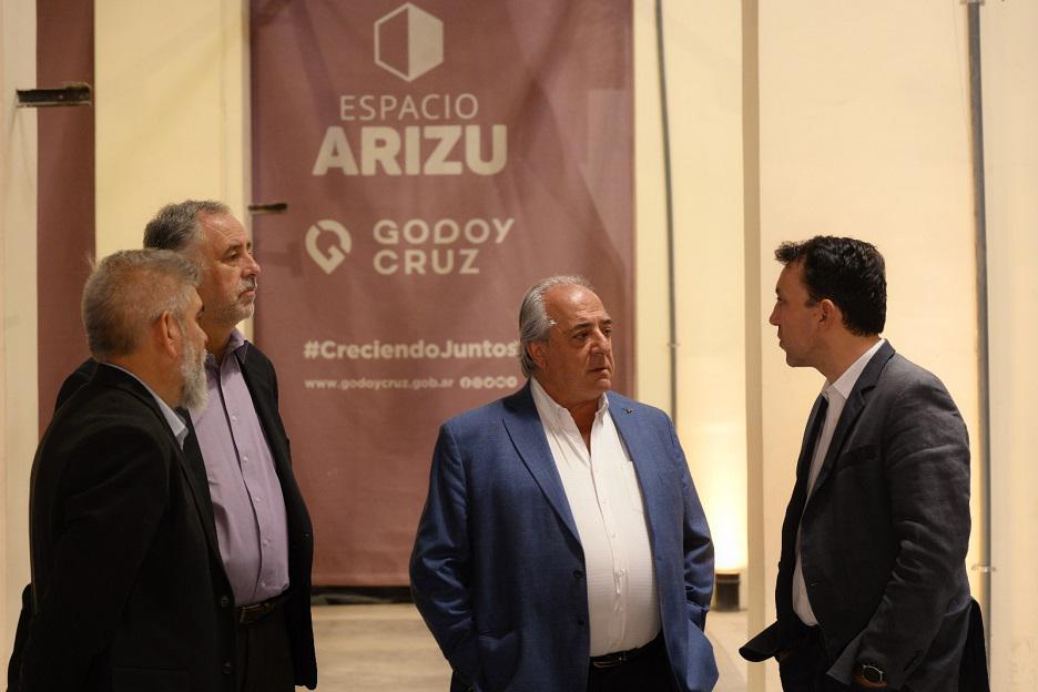 bodegas-de-argentina-muni-de-godoy-cruz-tadeo-bressia-convenio-arizu-ok