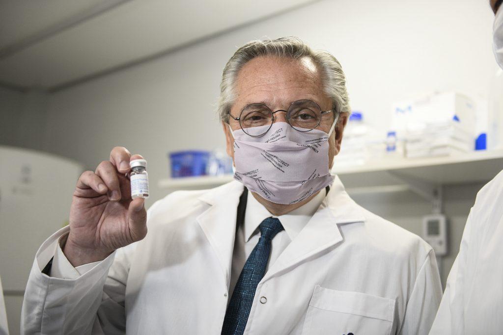 Fernández-suero-hiperinmune-1024x683