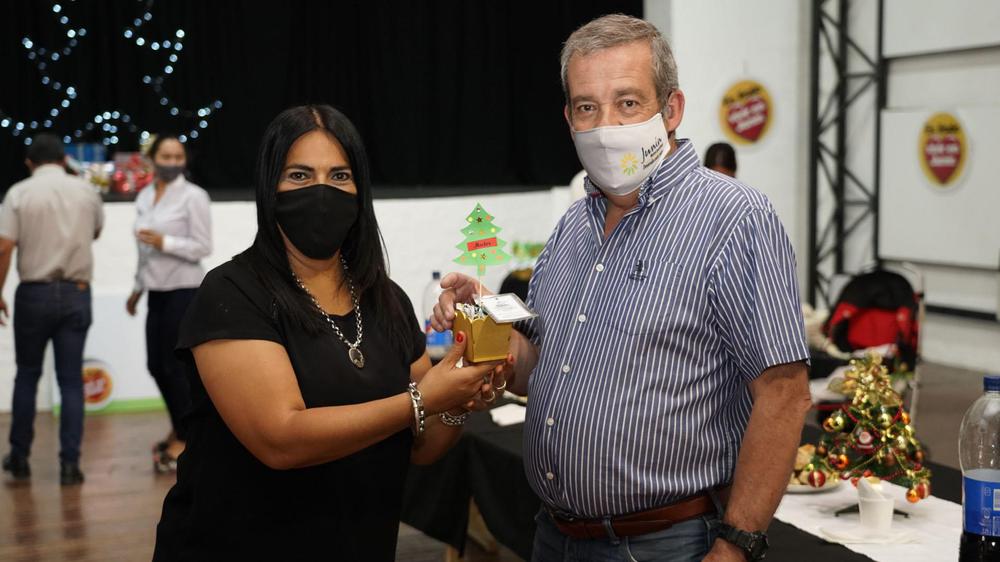 AGASAJO-A-LO-TALLERISTAS-CULTURALES-DE-JUNIN-2020-4
