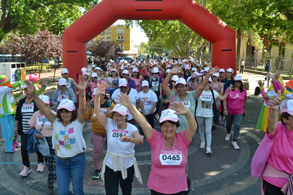 Caminata Rosa Maipú 1 (1)