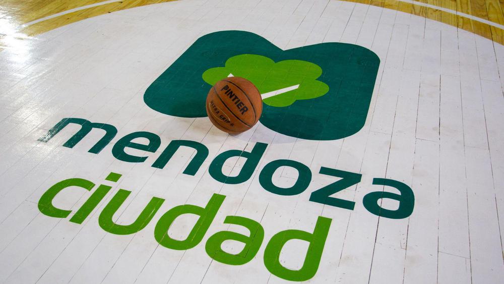 Peatonal del Deporte Olímpico en Ciudad de Mendoza