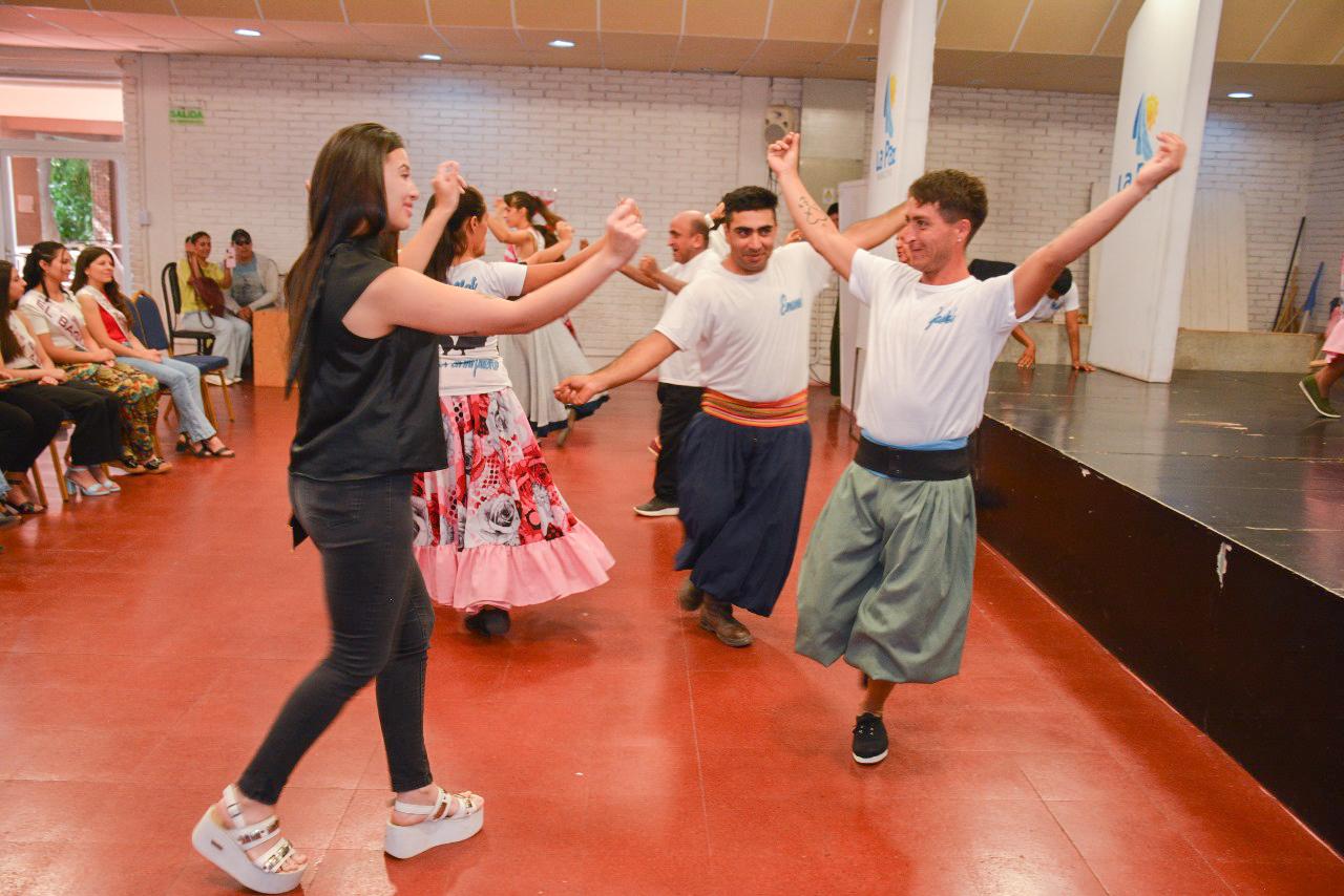 410260234_743418694487124_6812301567156052123_n