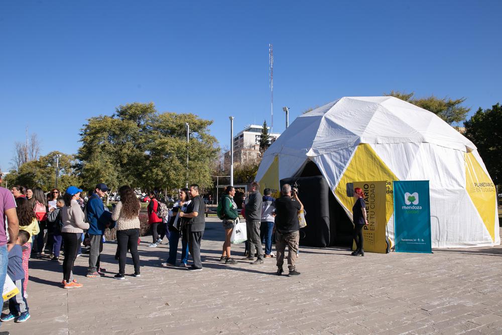 19537191-8d59-5951-d8d8-843ab21380e6