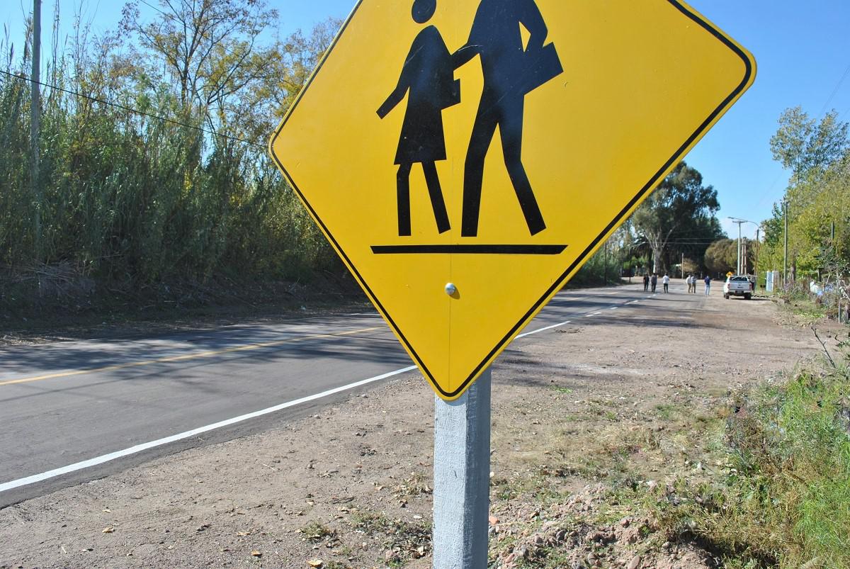 Denuncian-robo-de-carteleria-vial-en-la-zona-Este