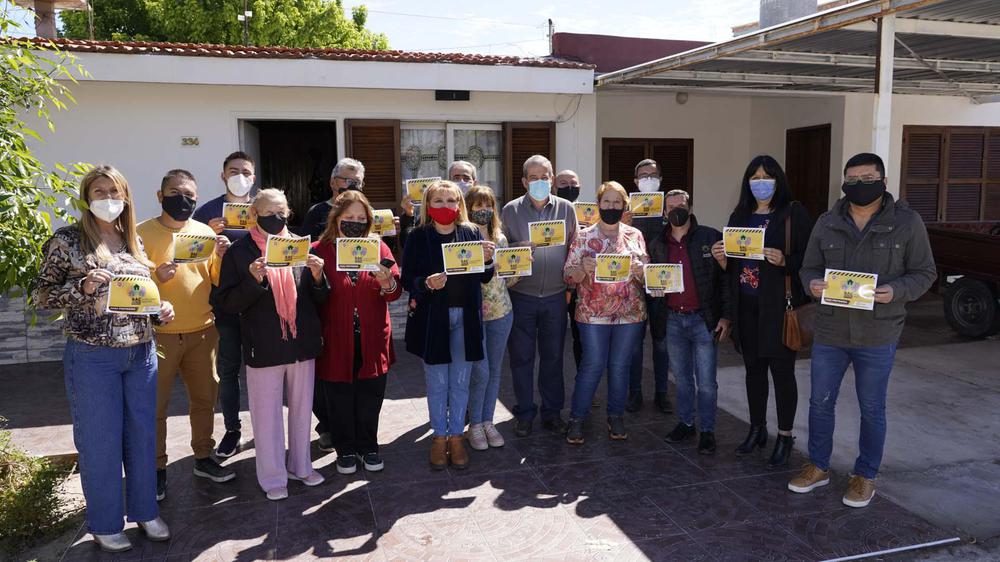 EL-INTENDENTE-DE-JUNIN-VISITO-BARRIOS-DEL-DEPARTAMENTO-DONDE-YA-FUNCIONA-EL-SISTEMA-DE-ALARMAS-COMUNITARIAS-16