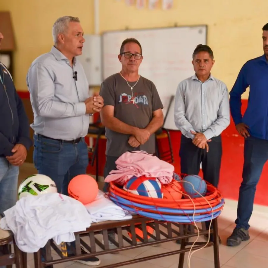 WhatsApp-Image-2025-04-29-at-2.17.26-PM-r5kkzw1tfmiv8asq4335phalu4dh68npajiedvp2js