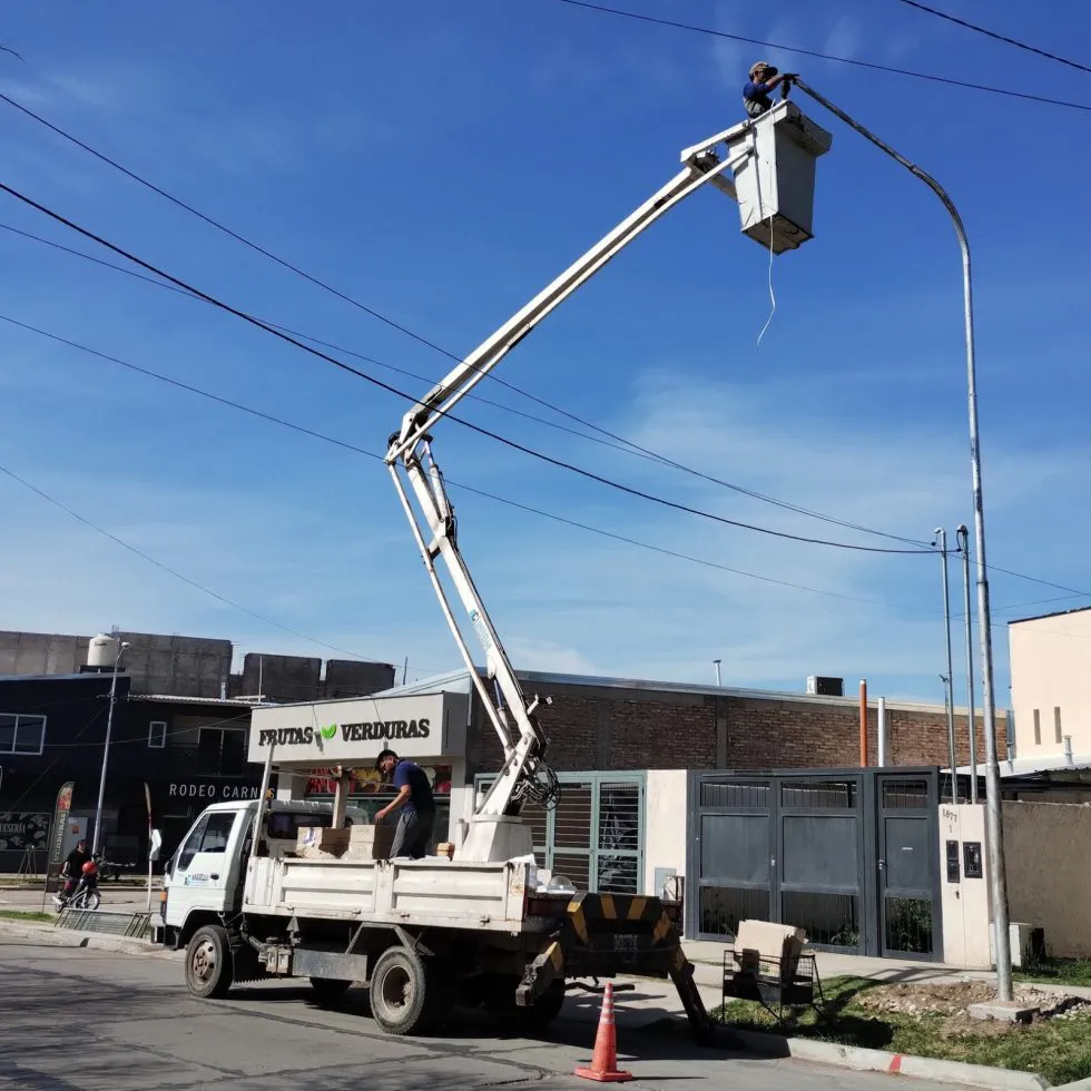 WhatsApp-Image-2025-09-17-at-09.59.21-980x980