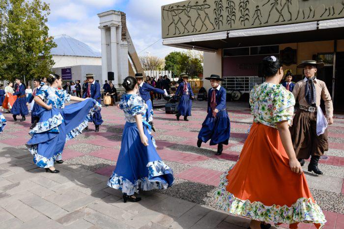 Celebracion-25-de-Mayo-2-700x466