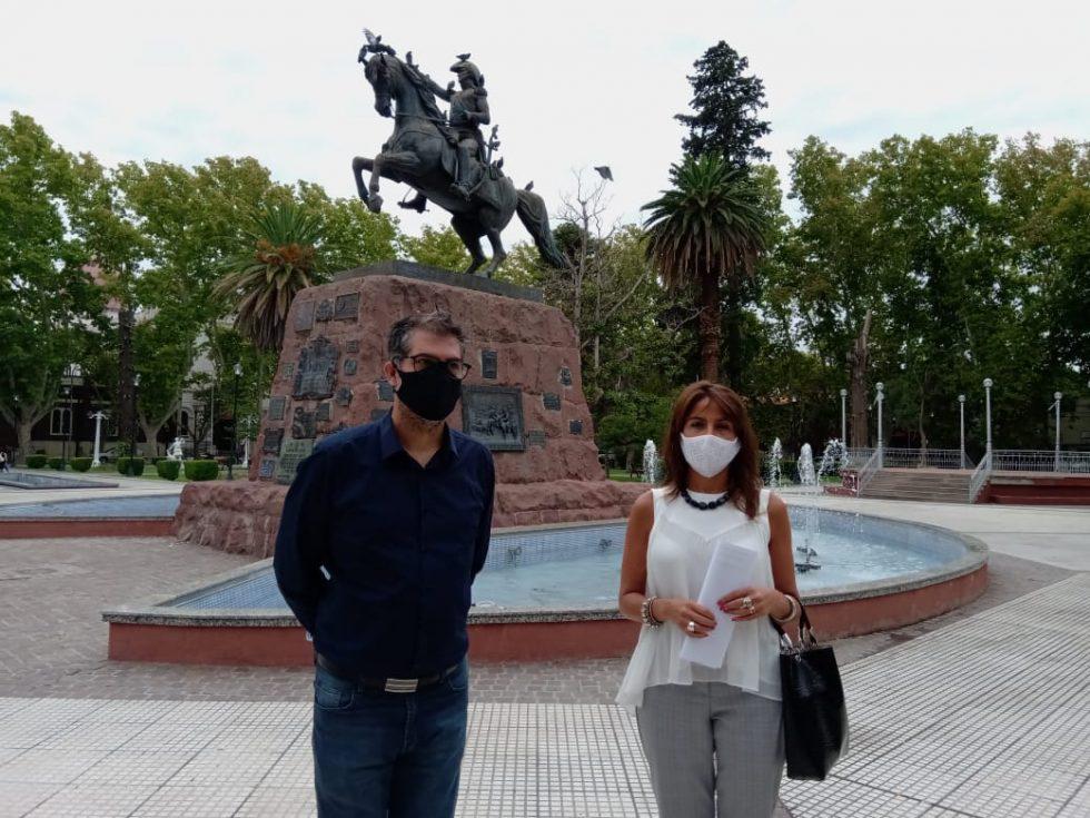 a59852d0-9a81-4415-ad31-0f409d09376c-980x735