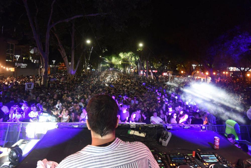 2d336768-95b5-930c-5348-7417d3e5e524 (1)