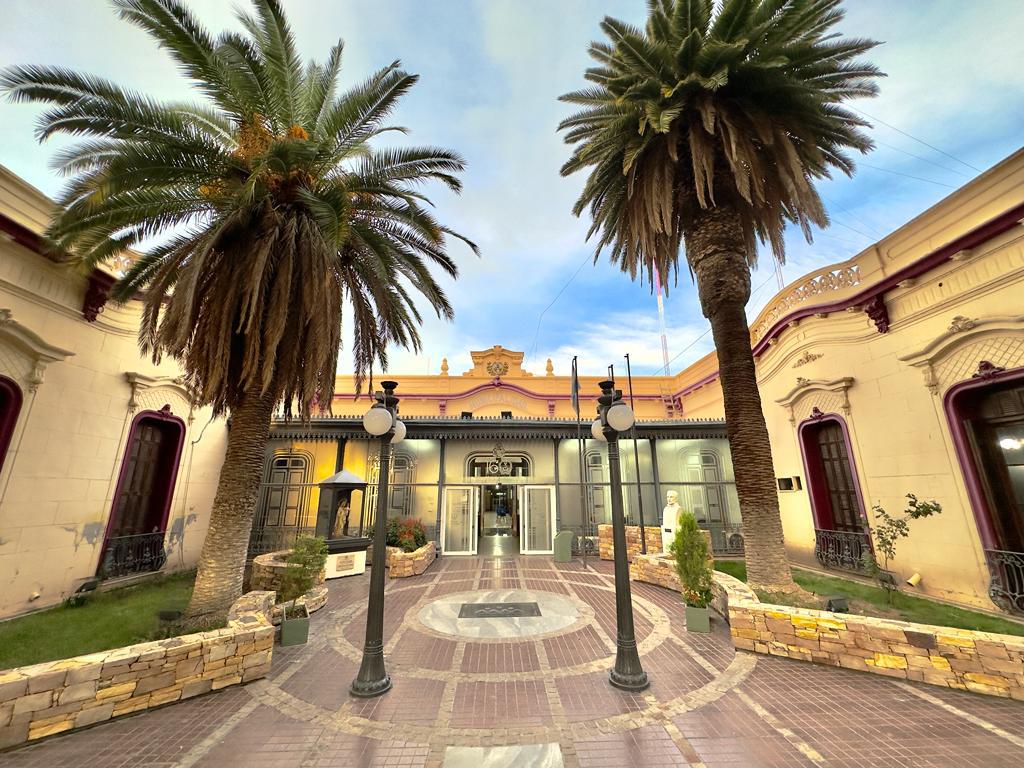 WhatsApp-Image-2023-04-27-at-10.37.36