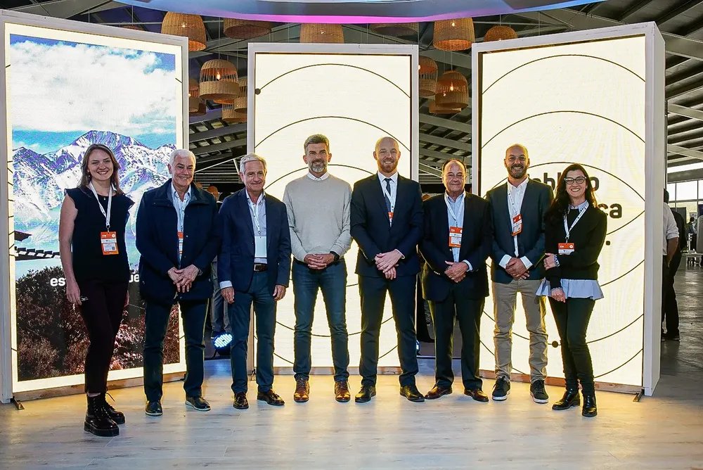 Allasino junto a Ulpiano Suárez y Andrés Ibarra