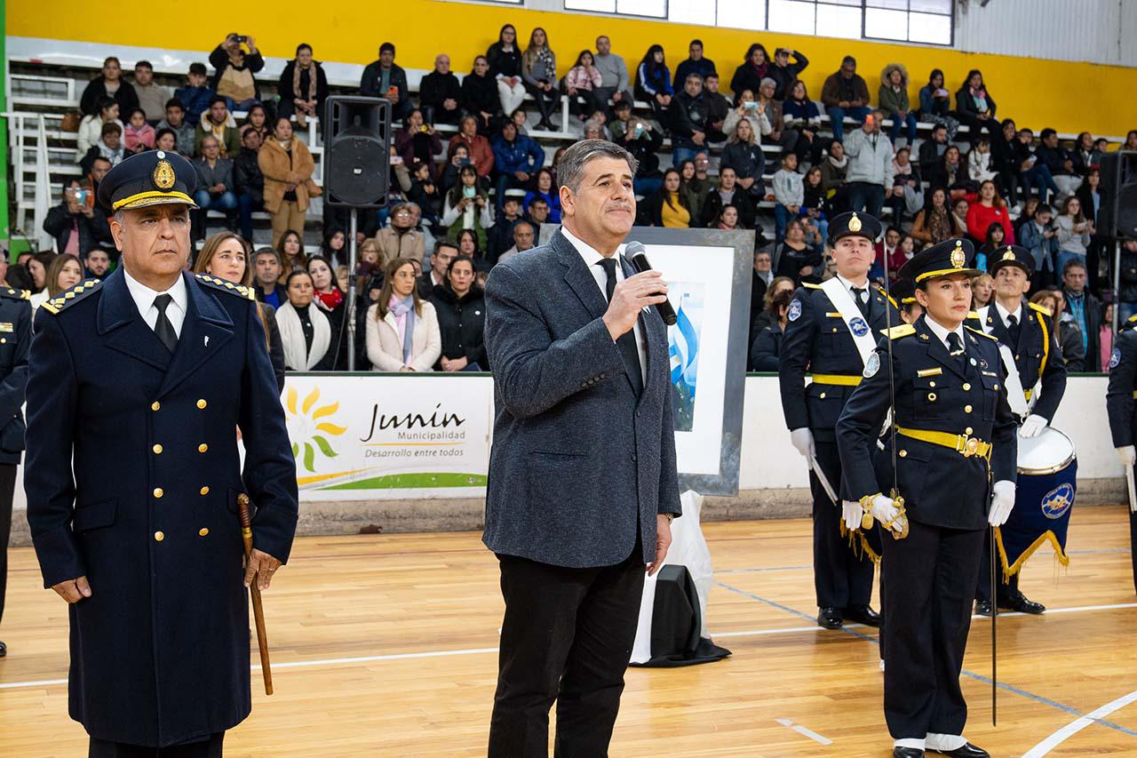 JUNIN-Y-SAN-MARTIN-CONMEMORARON-UN-NUEVO-ANIVERSARIO-DEL-FALLECIMIENTO-DEL-GENERAL-MANUEL-BELGRANO-Y-DIA-DE-LA-BANDERA-4