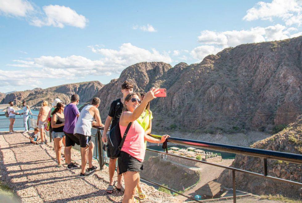 339912748_587143356676873_6860507767186766301_n-980x659