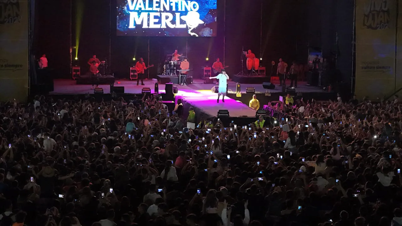 multimedia.normal.b25e7185e7f7348e.TcOhcyBkZSAxNSBtaWwgcGVyc29uYXMgdml2aWVyb24gX25vcm1hbC53ZWJw