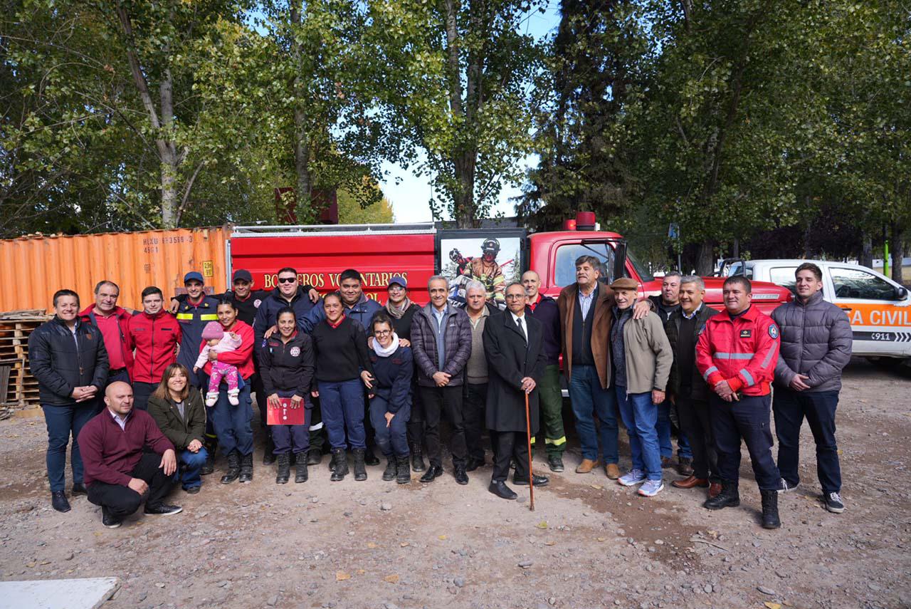 CUERPO-DE-BOMBEROS-VOLUNTARIOS-EN-EL-PARQUE-RECREATIVO-DUENO-DEL-SOL-23